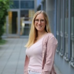 Profile picture of Julia Becker